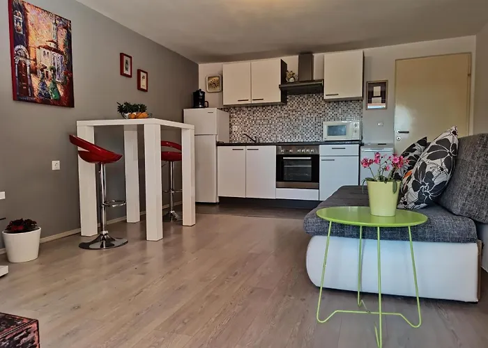 Apartment Nola Zadar